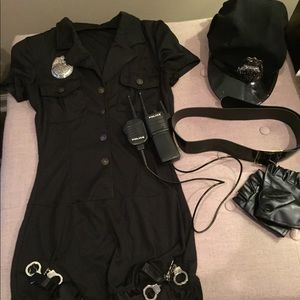 Women’s police Halloween costume